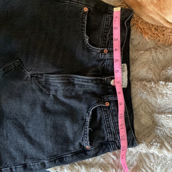 Zara distressed black high waisted mini skirt - Picture 6 of 7